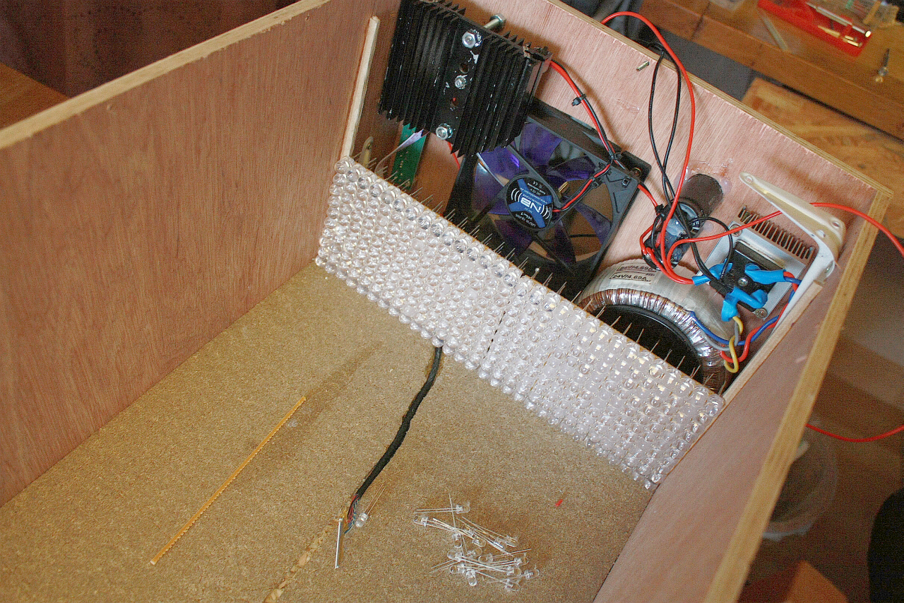http://matthieu.weber.free.fr/autre/Toshiba/interieur1.png